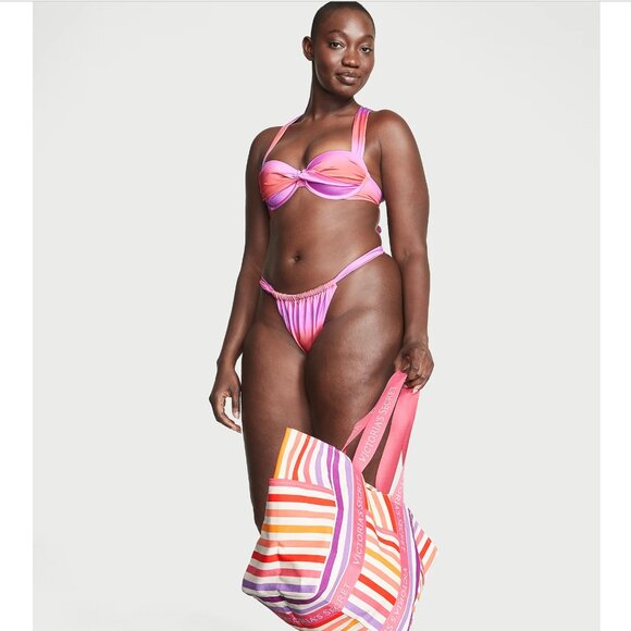 Brand New $59.95 Victoria's Secret Weekender Tote Bag BNWT Tag Attached - Picture 2 of 8